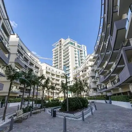 Spacious 3 Bedroom In St Julians Appartement San Ġiljan