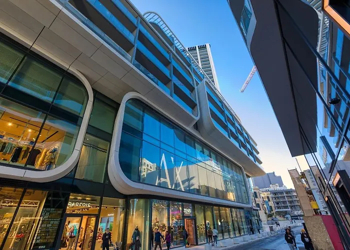 Lejlighed Spacious 3 Bedroom In St Julians *