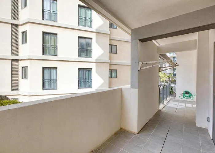 Lejlighed Spacious 3 Bedroom In St Julians