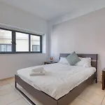 Apartmán Spacious 3 Bedroom In St Julians Saint Julian's