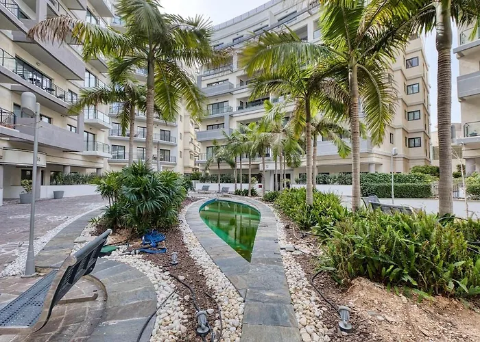 Spacious 3 Bedroom In St Julians Apartament